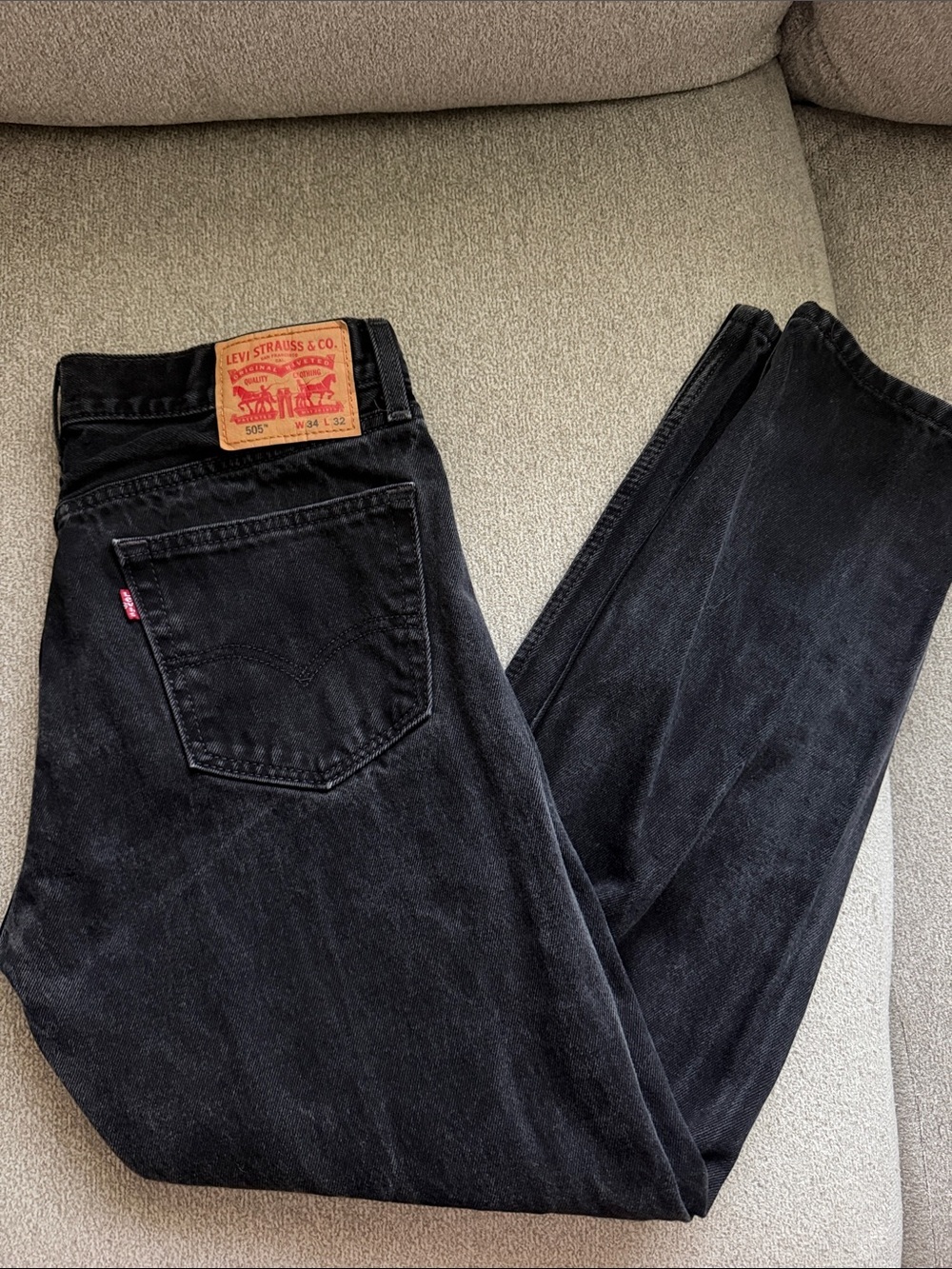 Levi 505 vintage black jeans